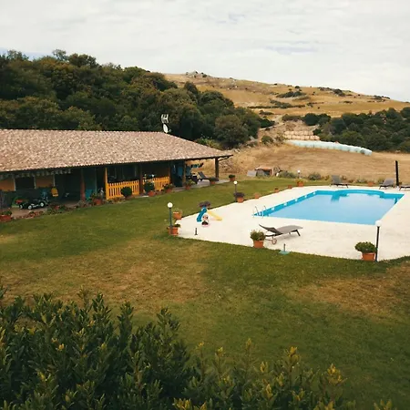 Vakantiehuis Farm Sa Raighina - Right